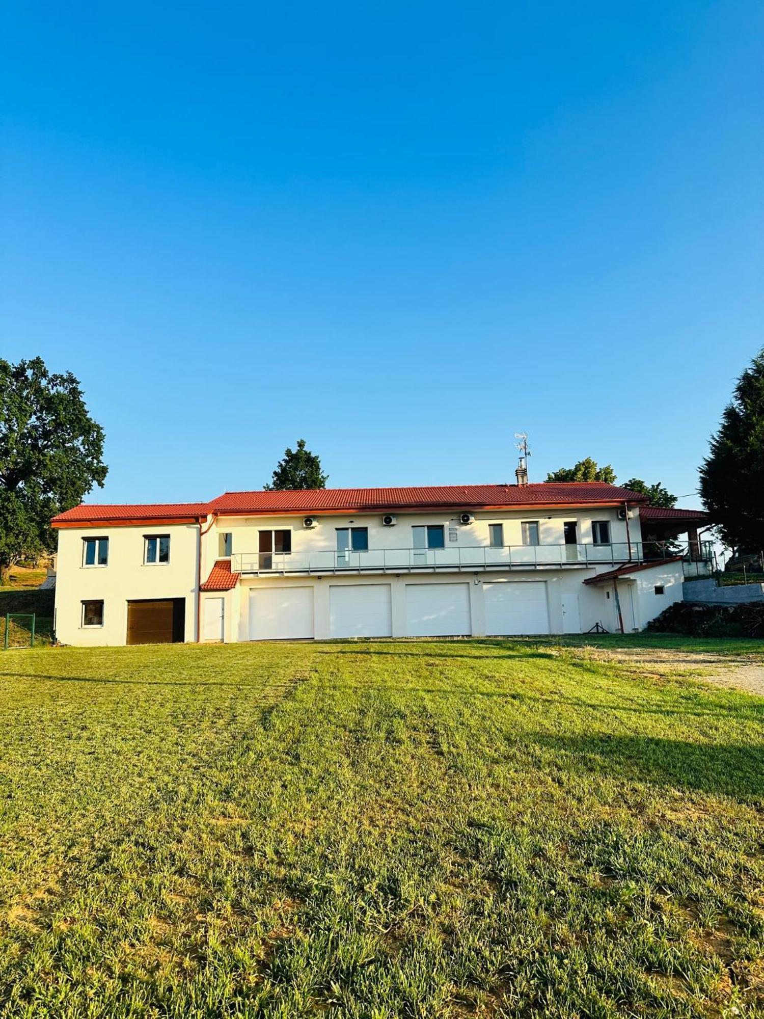 Villa Chiara Piemonte San Salvatore Monferrato Exterior photo